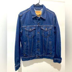 Attire denim jean jacket